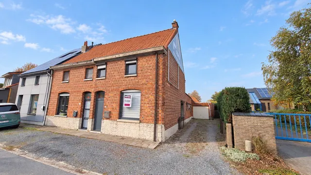 Halfopen woning te koop in Deinze – 1/10