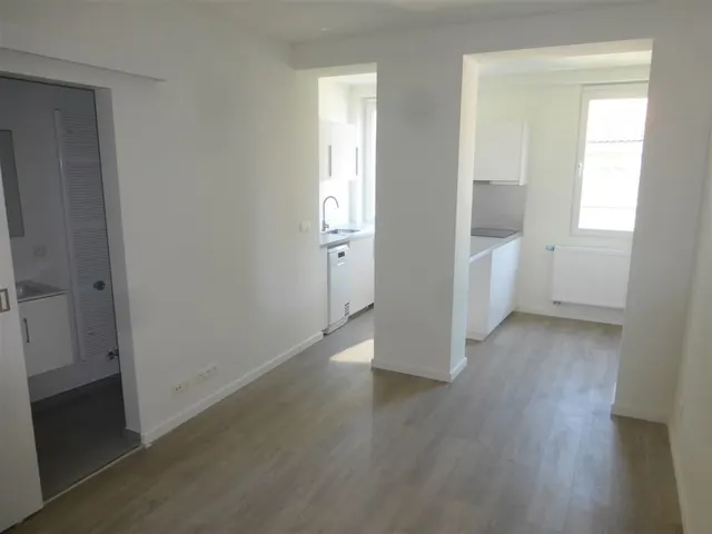 Studio à louer à Ixelles – 1/7