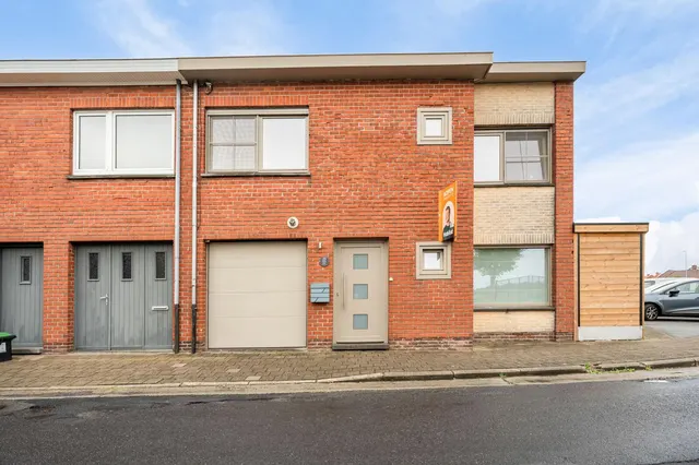 Huis à vendre à Tielt – 1/10
