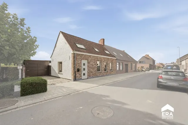 Huis te koop in Watou – 1/10