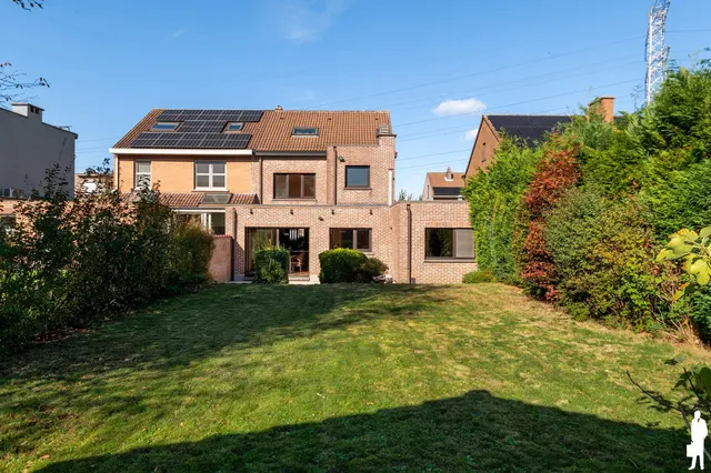 Huis à vendre à Kontich – 1/10