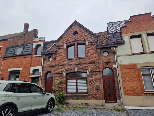 Huis te huur in Péruwelz – 1/10