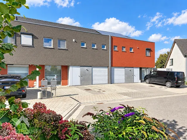 Huis for sale in Meulebeke – 1/10