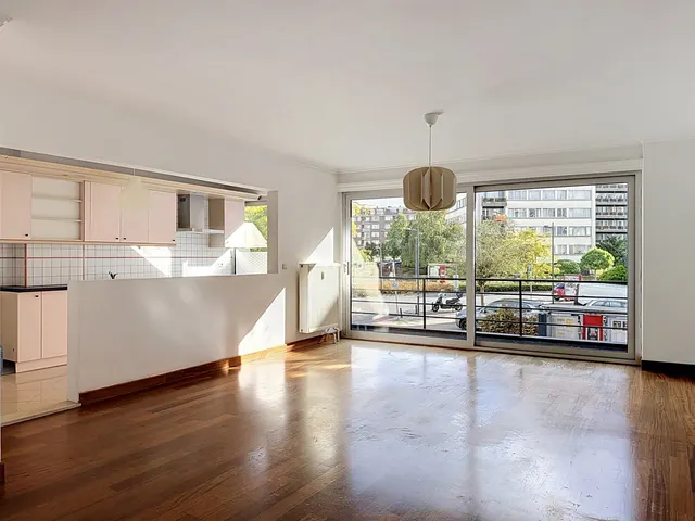 Appartement te koop in Evere – 1/10