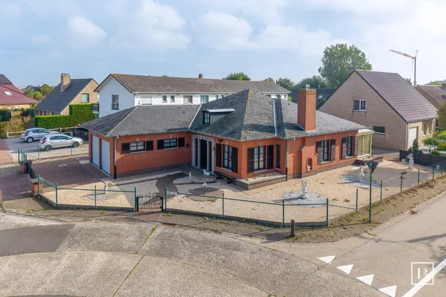 Bungalow à vendre à De Haan – 1/10