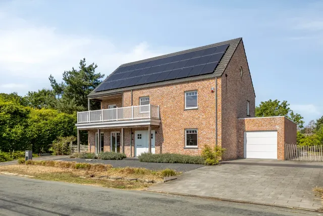 Villa for sale in Geel – 1/10