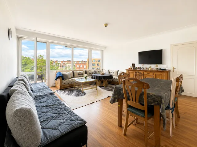 Appartement à vendre à Molenbeek-Saint-Jean – 1/10