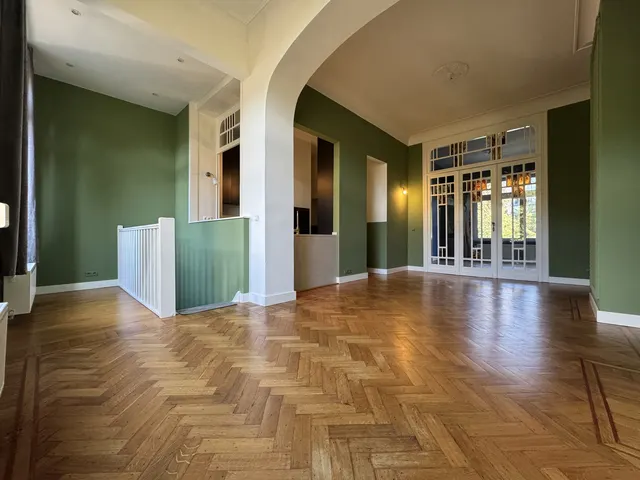 Appartement te huur in Schaerbeek – 1/10