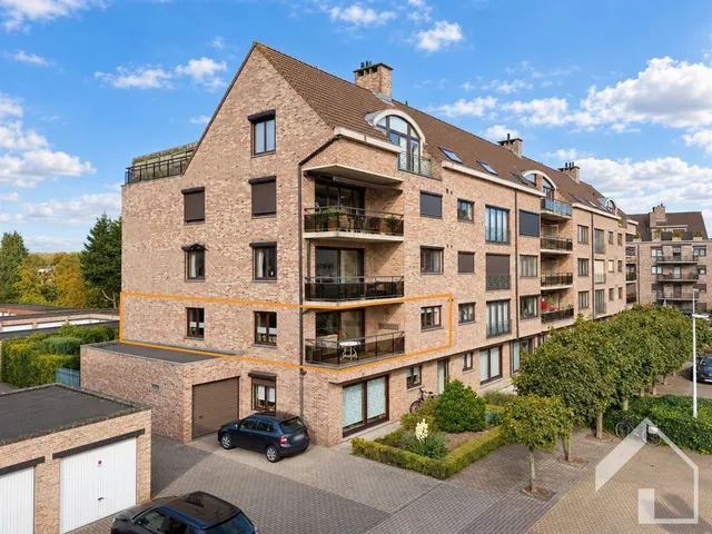 Apartment for sale in Schoten – 1/10