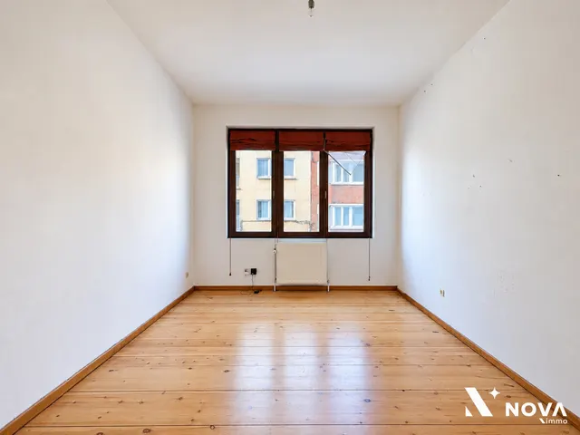 Appartement te koop in Schaerbeek – 1/10