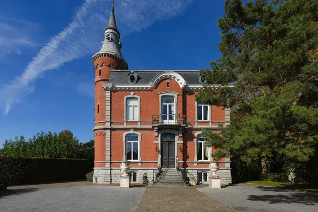Herenhuis for sale in Blandain – 1/10