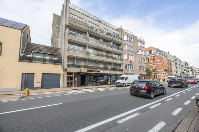Appartement te koop in Oostende – 1/10