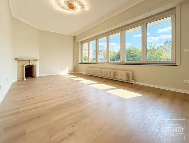 Appartement te huur in Etterbeek – 1/10