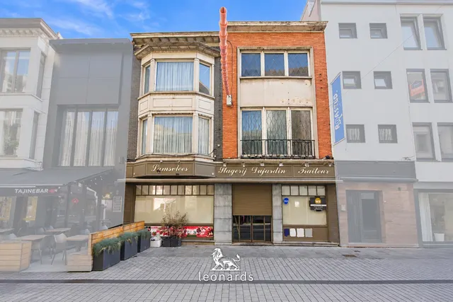 Appartementsgebouw te koop in Kortrijk – 1/8