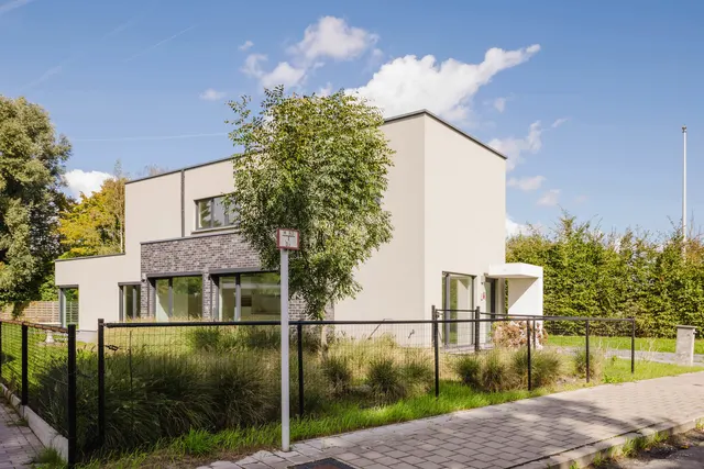 Huis for sale in Drongen – 1/10