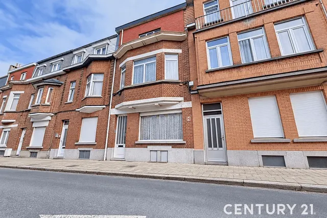 House for sale in Schaerbeek – 1/10