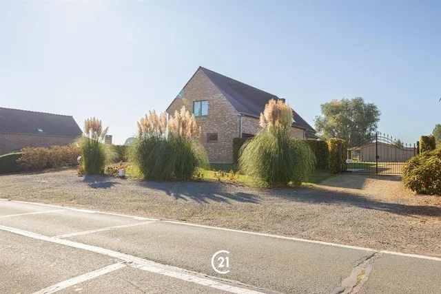 House for sale in Tollembeek – 1/10