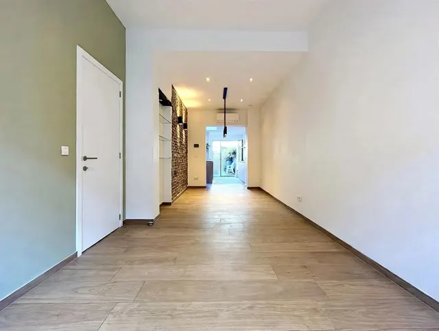 Huis à louer à Sint-Amandsberg – 1/10