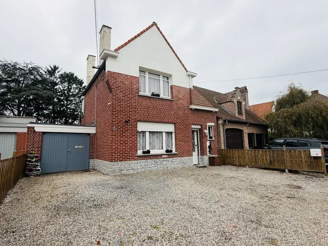House for sale in Bernissart – 1/10