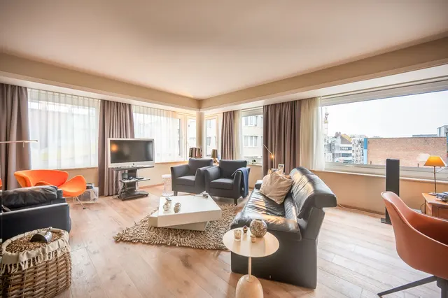 Apartment for sale in Oostende – 1/10