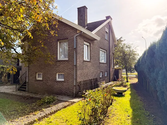 House for sale in Tielt – 1/10