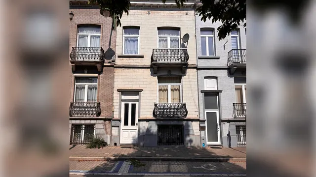 Maison à vendre à Forest – 1/10