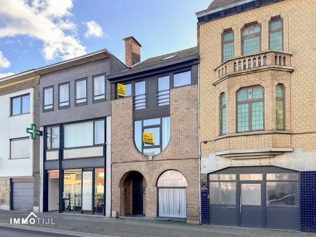 House for sale in Aalst – 1/10