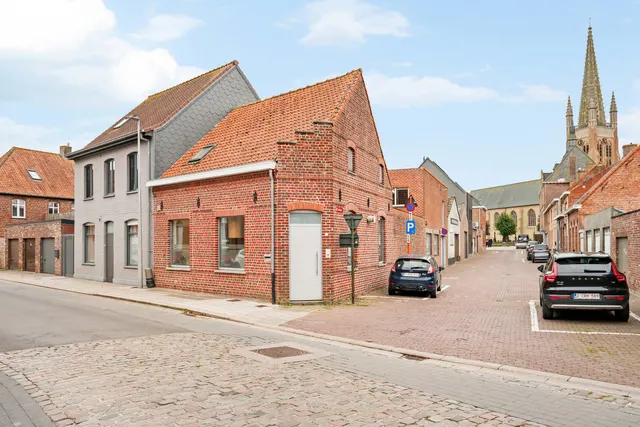 House for sale in Boezinge – 1/10
