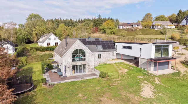 Maison De Caractère for sale in Andenne Landenne – 1/10