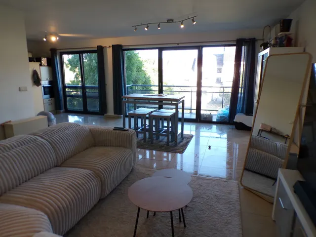 Appartement à louer à Châtelet – 1/9