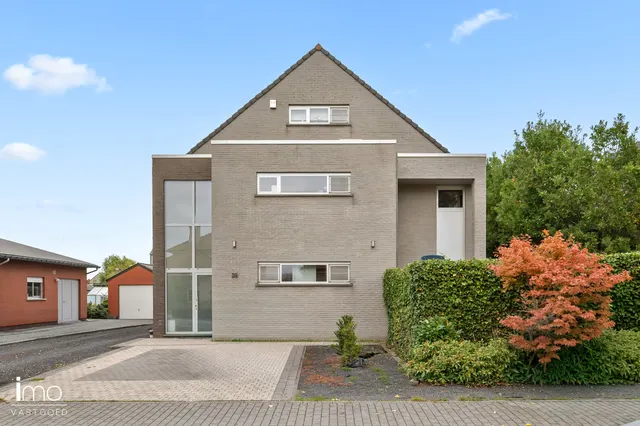 Huis te koop in Putte – 1/10