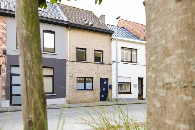 Huis te koop in Sint-Niklaas – 1/10