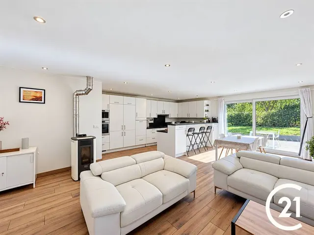 Maison 3 façades for sale in Nil-Saint-Vincent-Saint-Martin – 1/10