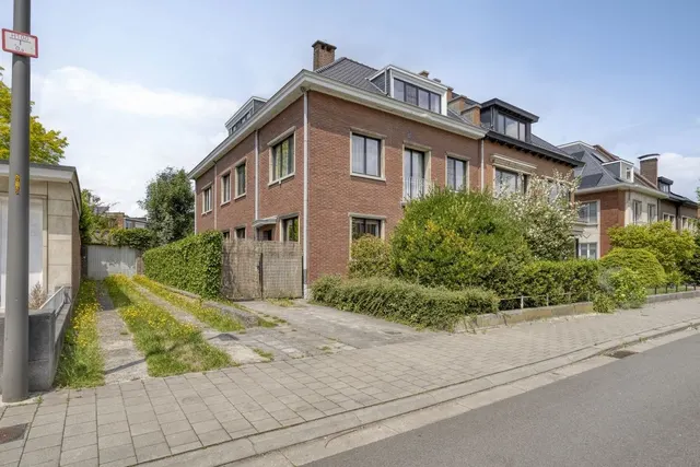 Maison à louer à Antwerpen – 1/10