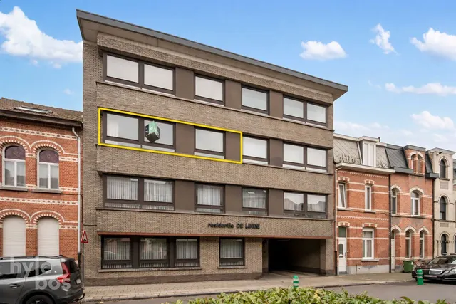 Apartment for sale in Sint-Niklaas – 1/10