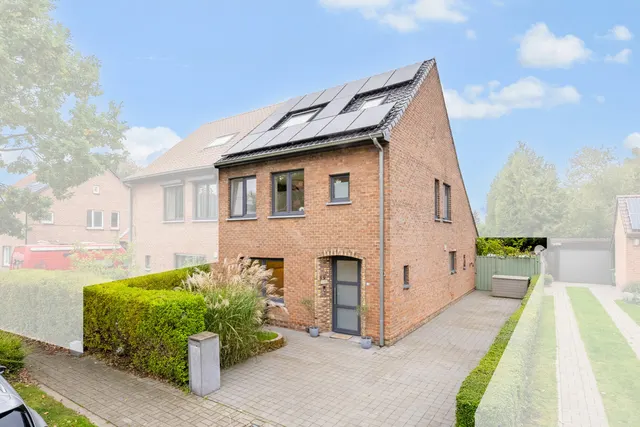 Maison à vendre à Merelbeke – 1/28