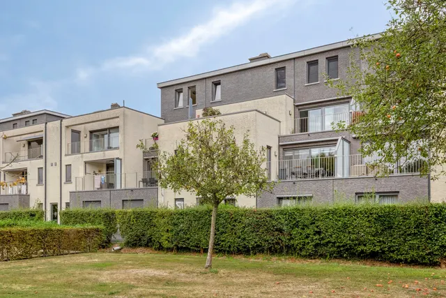Appartement te koop in Kruibeke – 1/10