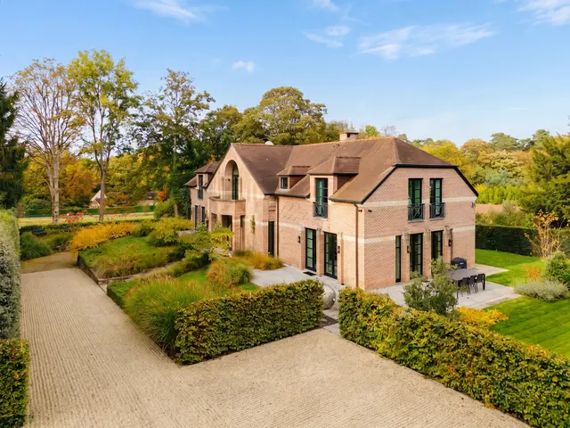 House for sale in Uccle – 1/10