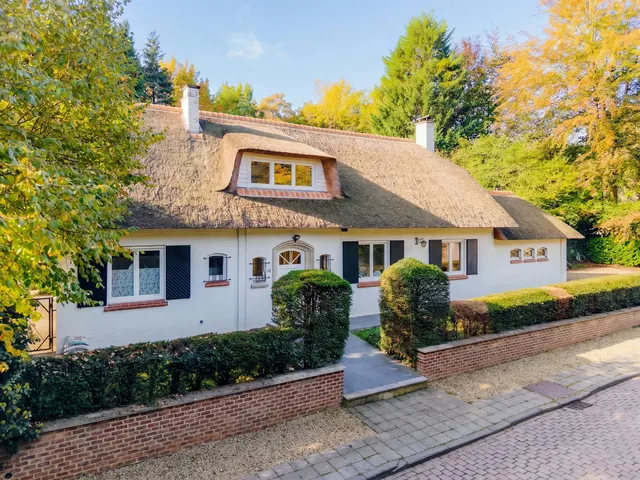 Huis te huur in Woluwe-Saint-Pierre – 1/10