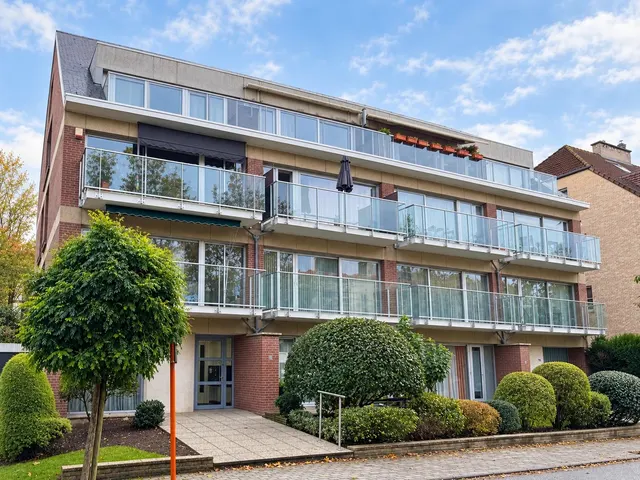 Appartement te huur in Woluwe-Saint-Lambert – 1/14