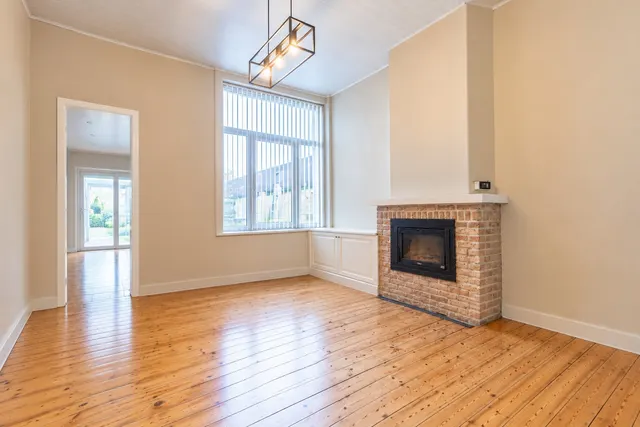 Huis te koop in Sint-Kruis – 1/10