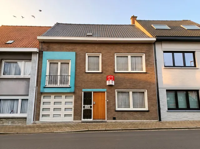 House for sale in Lauwe – 1/19