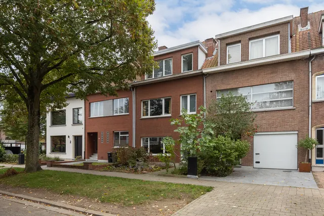 Huis à vendre à Edegem – 1/31