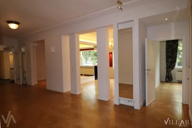Appartement te koop in Uccle – 1/9