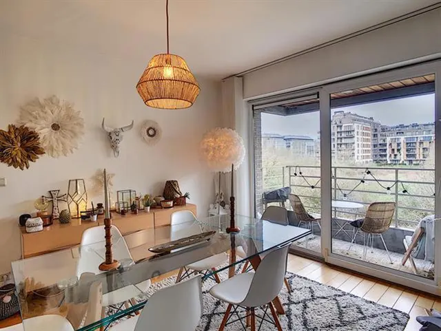 Appartement te huur in Woluwe-Saint-Lambert – 1/9