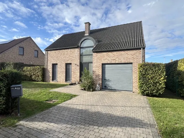 Maison/Villa à louer à Waterloo – 1/15