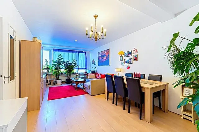 Apartment for sale in Schaerbeek – 1/6
