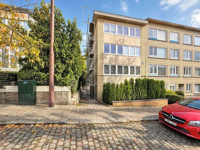 Rez-de-chaussée à vendre à Berchem-Sainte-Agathe – 1/11
