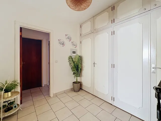 Appartement à vendre à Berchem-Sainte-Agathe – 1/19