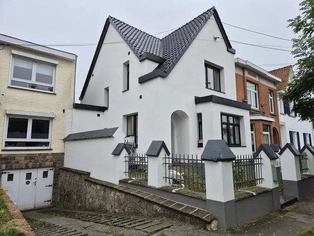 Maison à vendre à Waterloo – 1/25